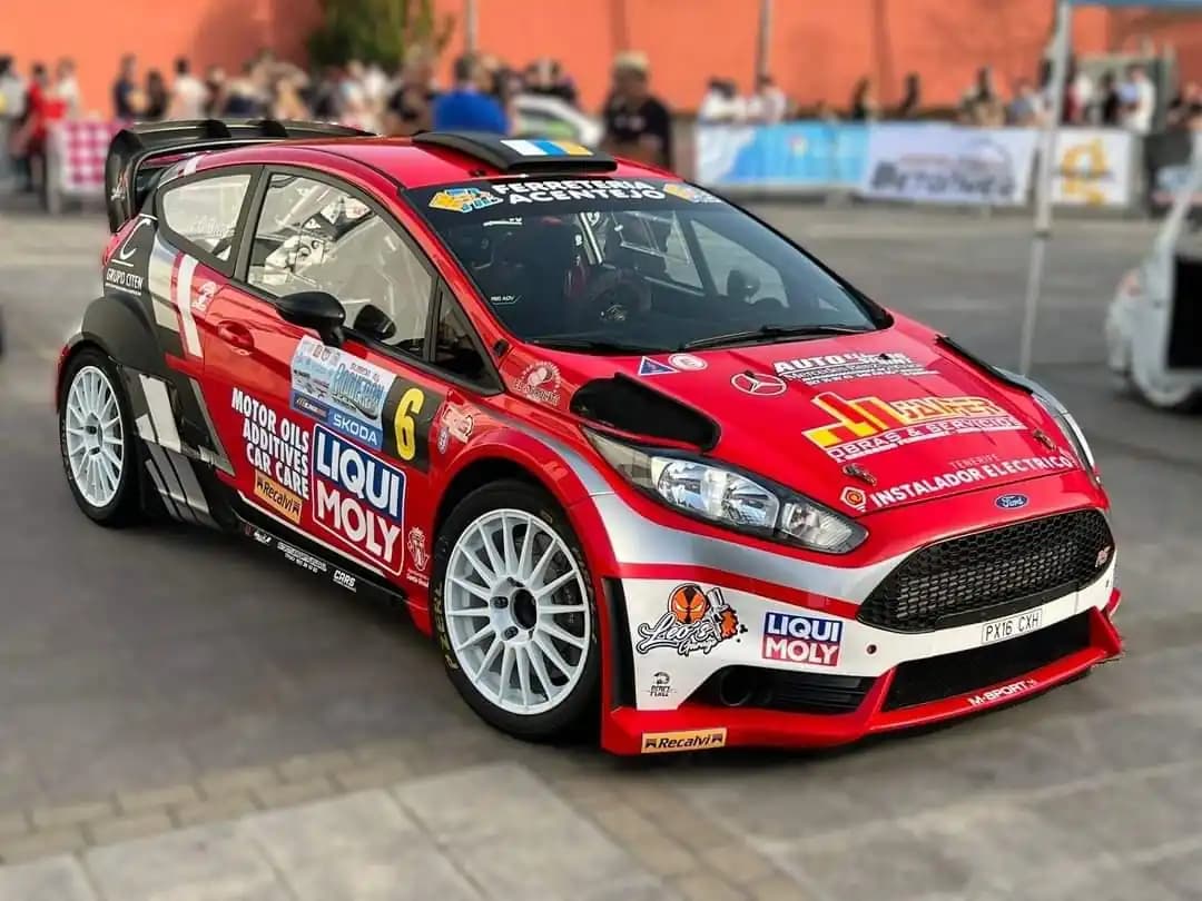 Juan Carlos Brito vuelve a subirse al Ford Fiesta R5 Plus para disputar la Subida a Tamaimo