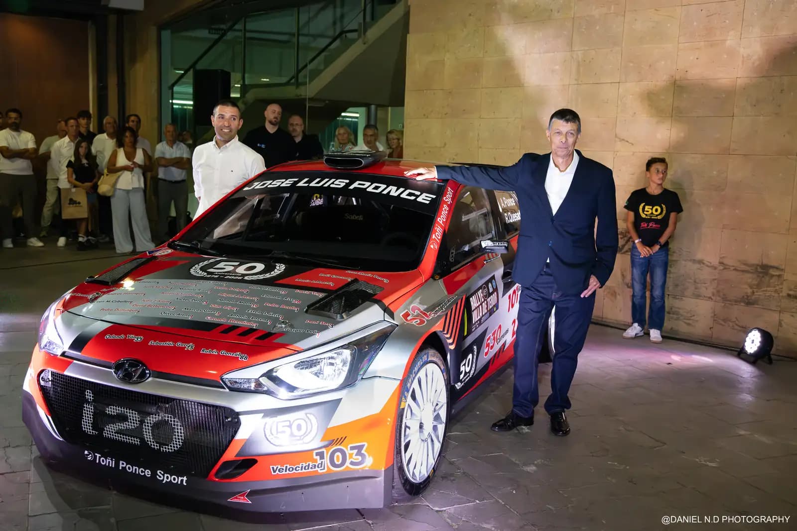 Galeria Fotografica del acto donde Toñi Ponce pone fin a su carrera deportiva