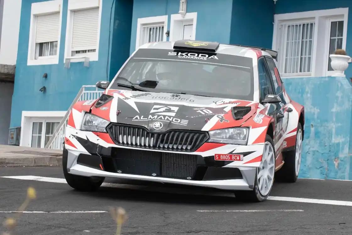 Alejandro Afonso aumenta su renta al frente del Campeonato de La Palma de Rallies