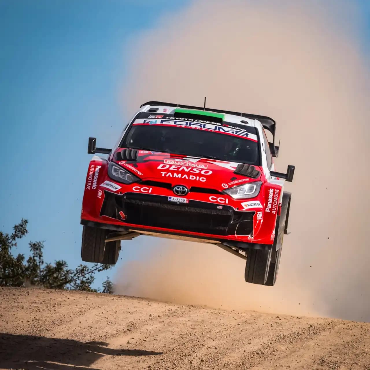 ELFYN EVAN SE PROCLAMA CAMPEON DEL MUNDO DE RALLYES 2026 EN UN FINAL DRAMATICO
